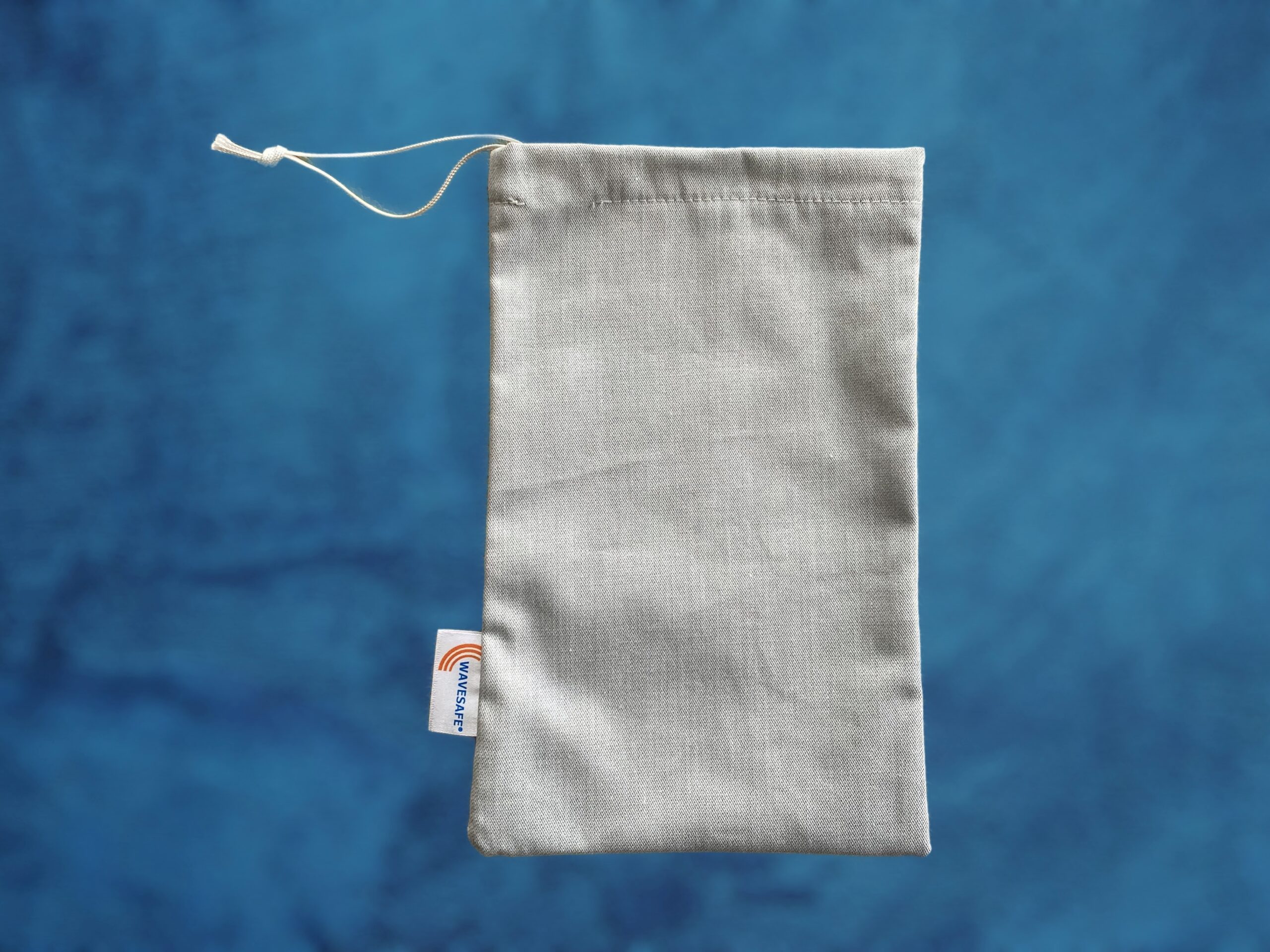 BioEnergy Handyhülle 21x13cm - 3 (Marke WaveSafe)